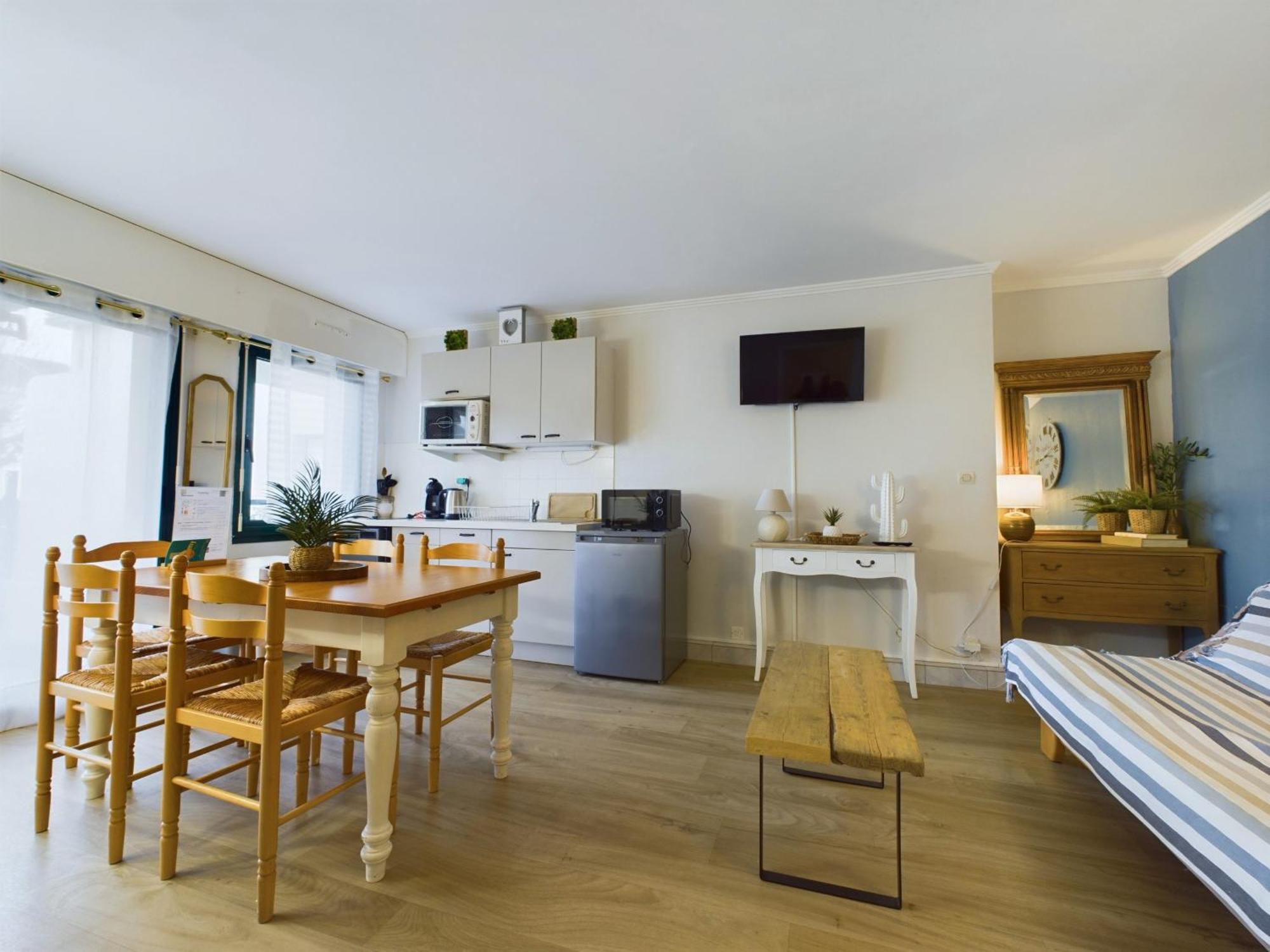 Charmant Appartement Lumineux Pour 4 Au Pouliguen Le Pouliguen Exterior photo
